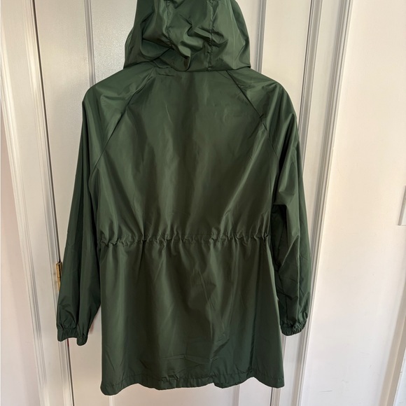 Lightweight packable rain/ wind jacket - Picture 2 of 4